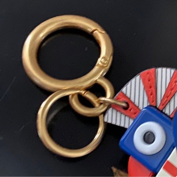Tory Burch Something Wild Purse Charm. Mint condition - Picture 9 of 11